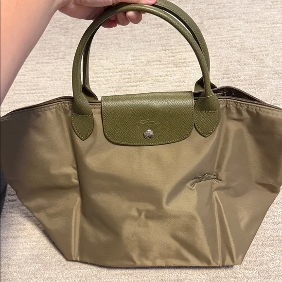 Longchamp nylon olive green top medium handle tote bag - Picture 1 of 7